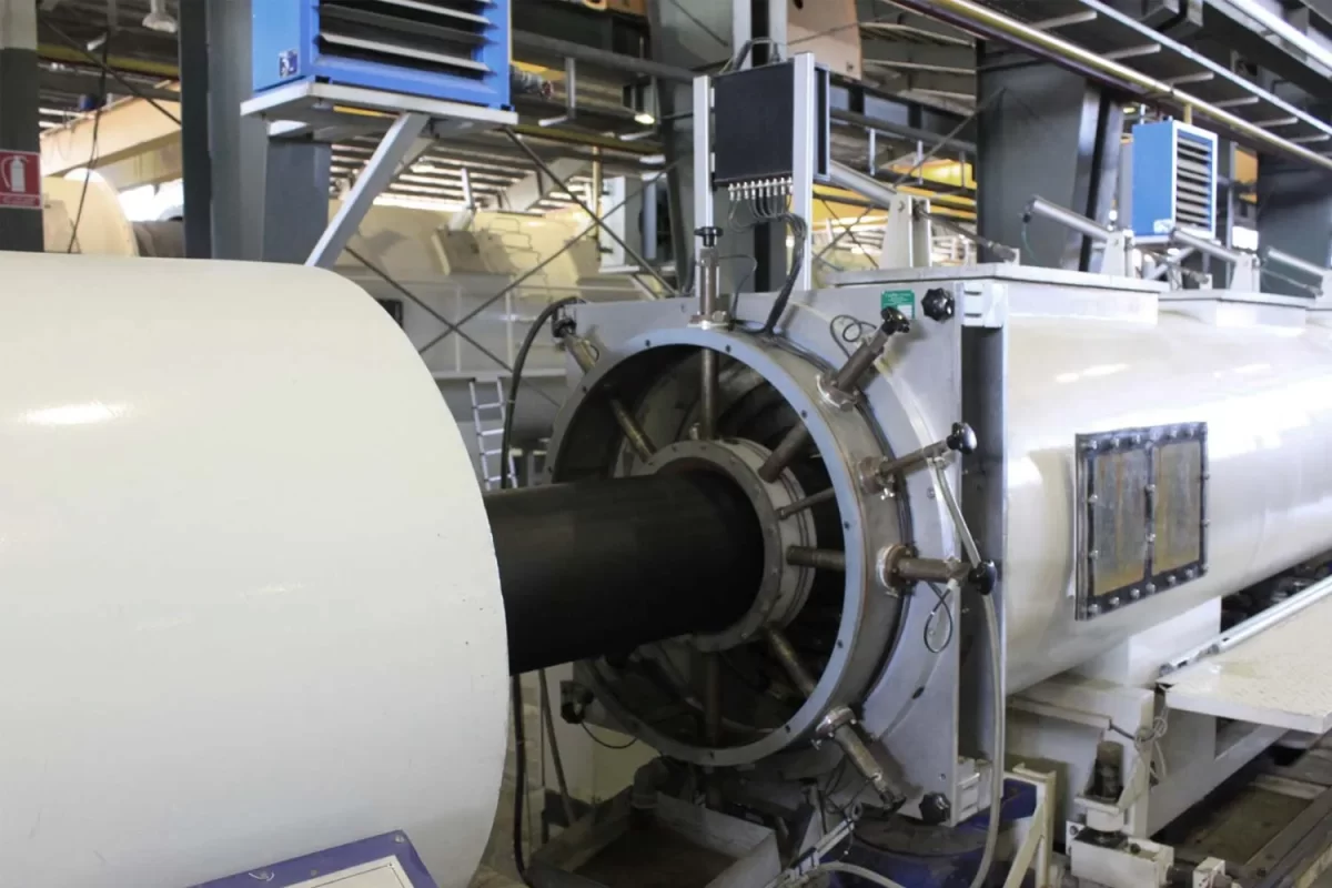 تعمیرات خط تولید لوله پلی اتیلن